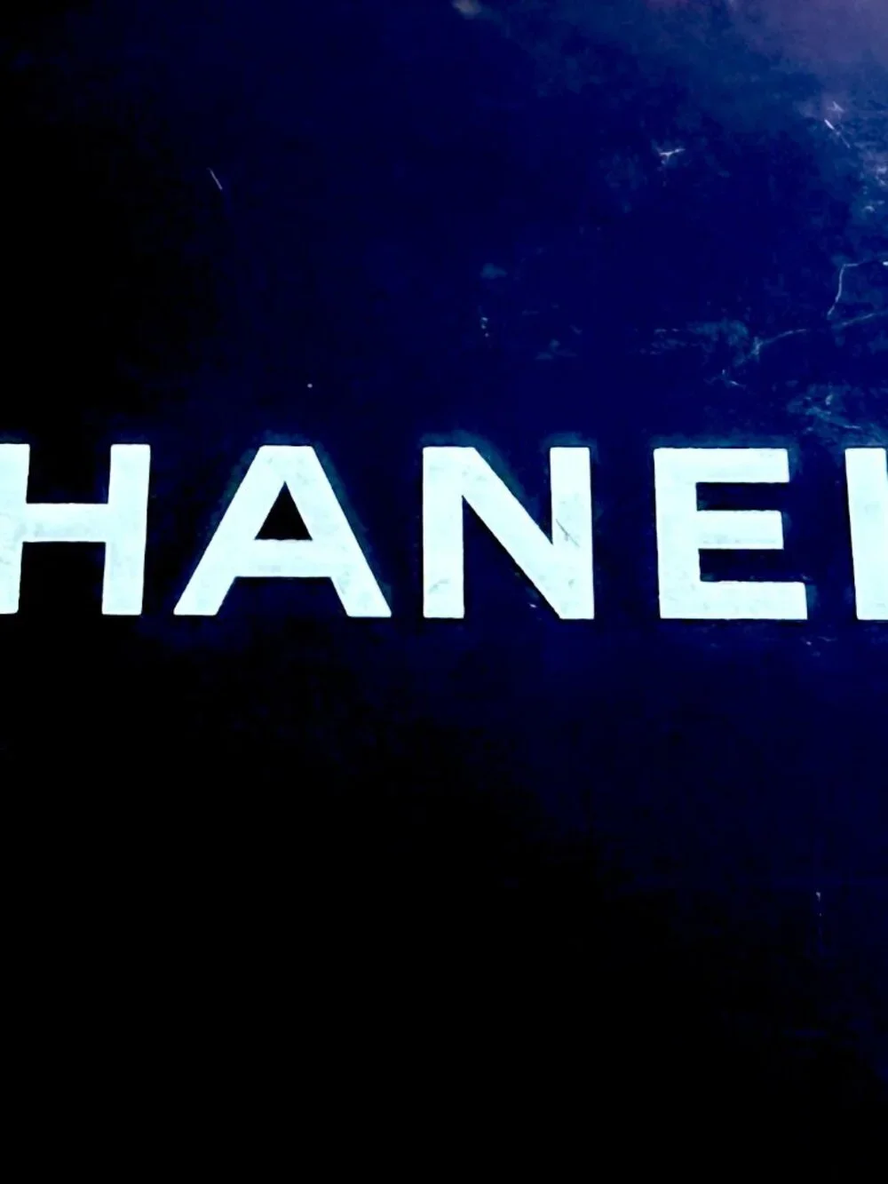 CHANEL superb signed